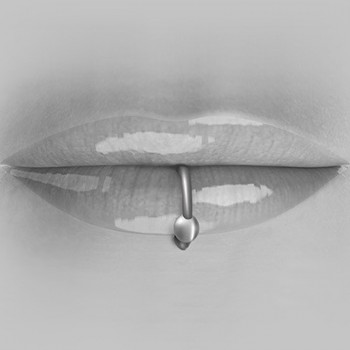Læbepiercing